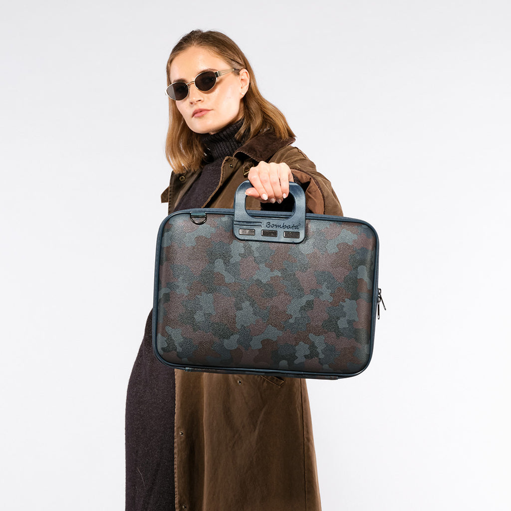 Bombata Camo vista detail