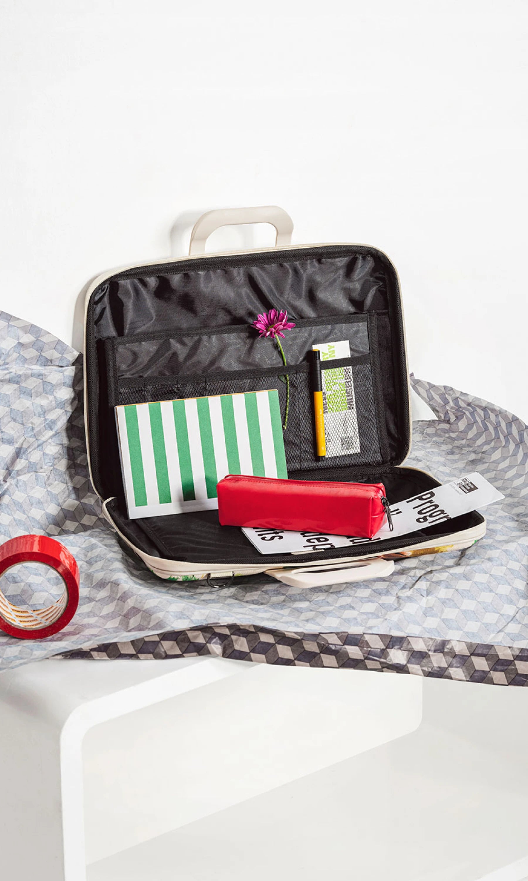 Astuccio Evolution, Colore Bianco - Color White