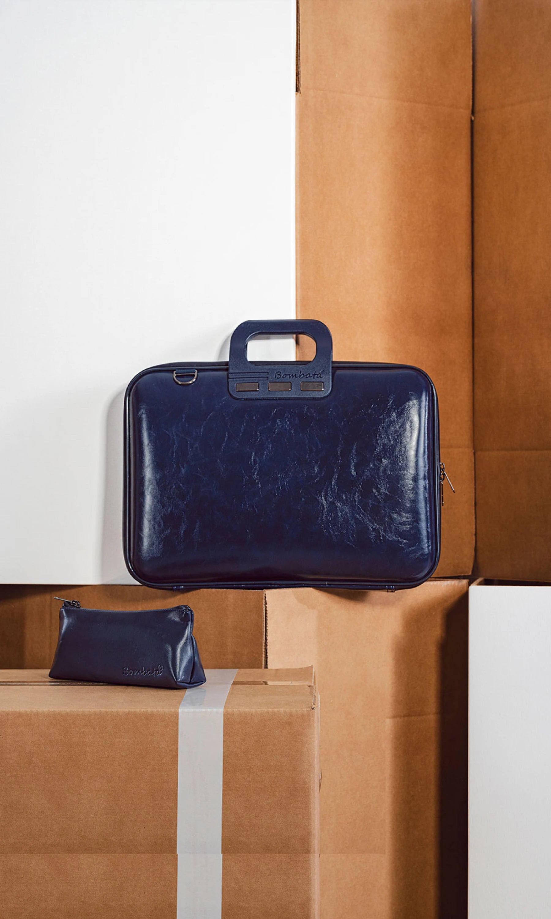 Astuccio Triangolare Evolution, Colore Bianco - Color White