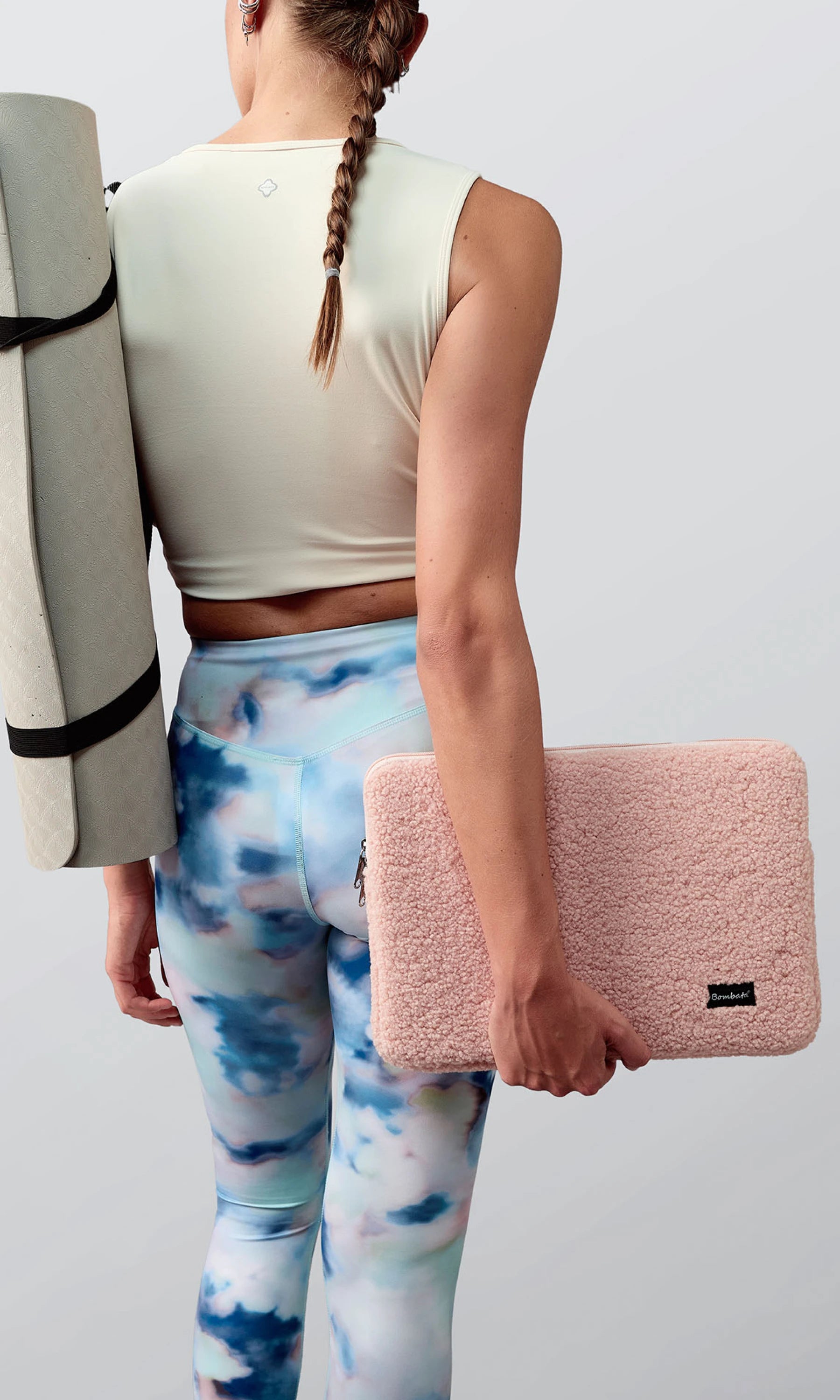 Bombata Teddy Sleeve