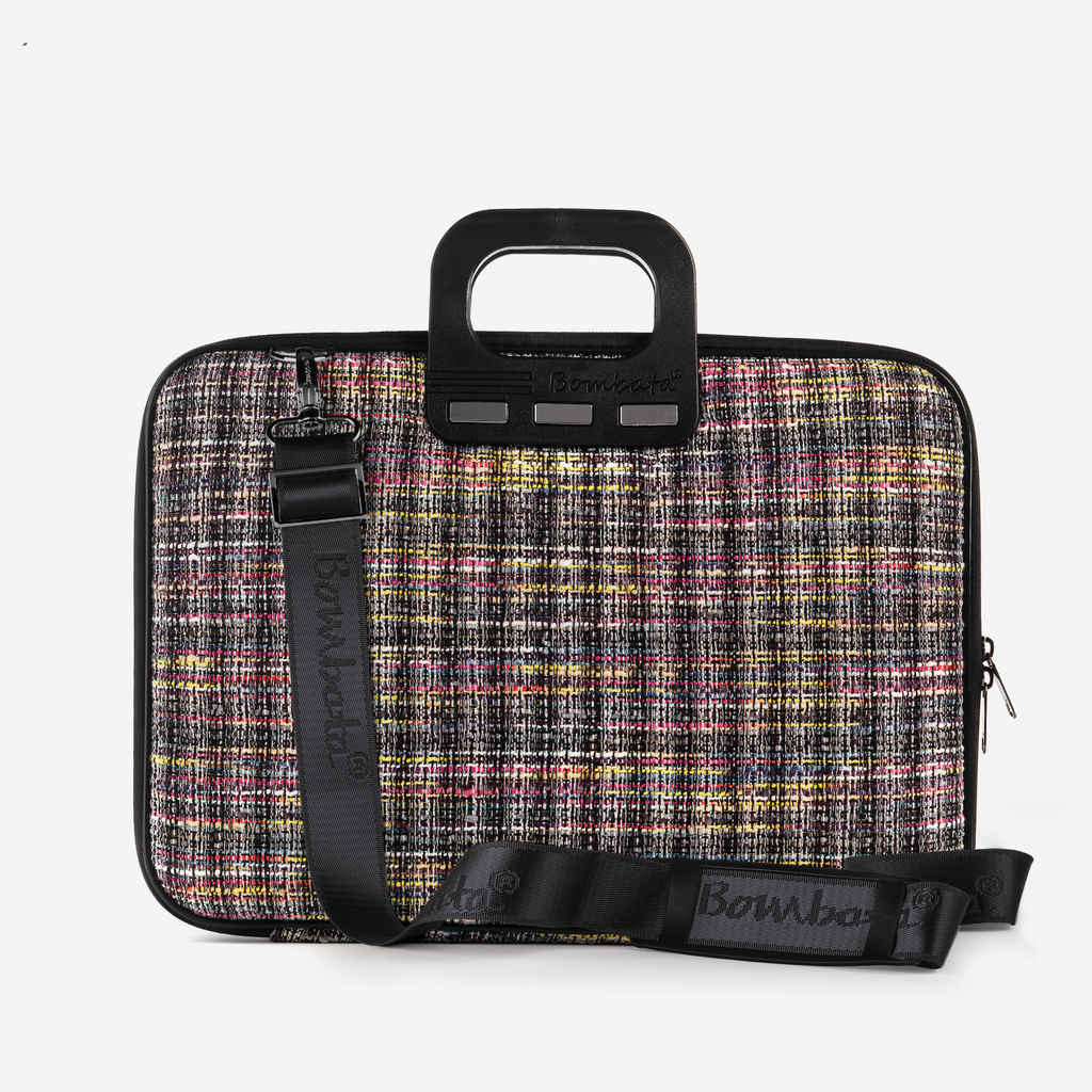 Bombata Bouclé vista tracolla