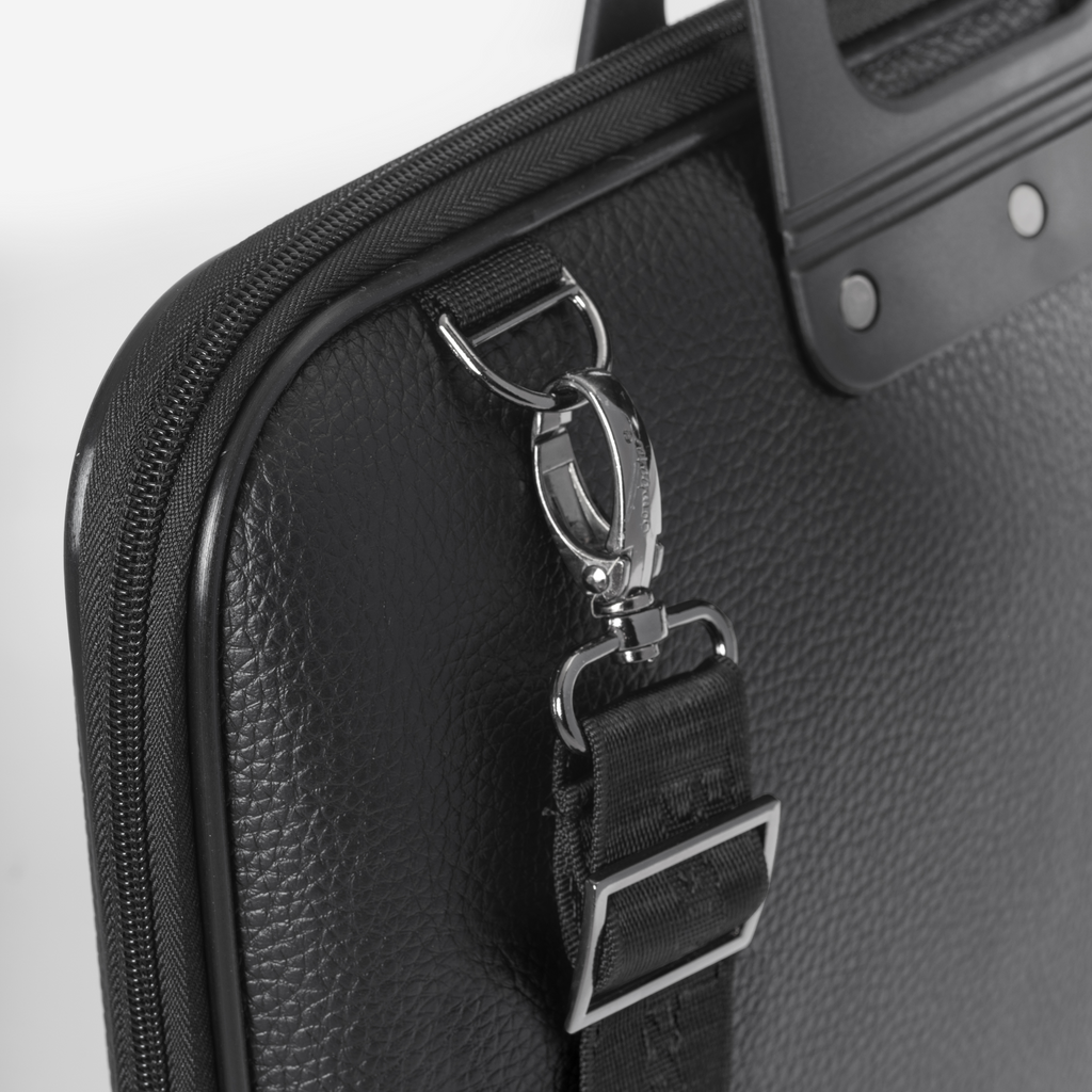 Bombata All Black vista borsa